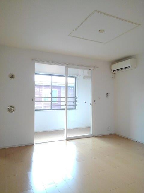 ドゥ・ファミーユＡの物件内観写真