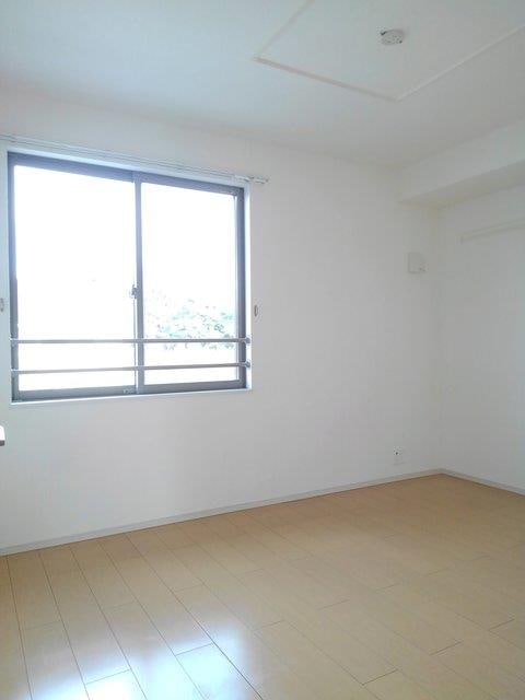 ドゥ・ファミーユＡの物件内観写真