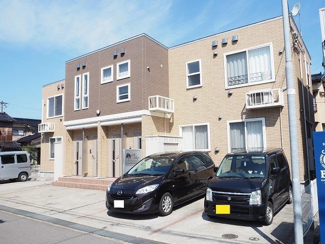 レイク・ヴィレッジの物件外観写真