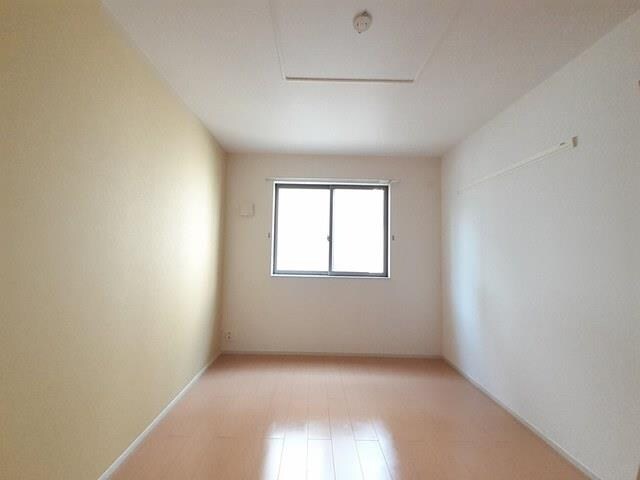 エクラデ　ジュールIの物件内観写真