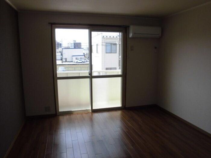 MEGUハイツの物件内観写真