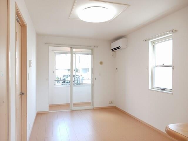 ゴールデン赤田の物件内観写真