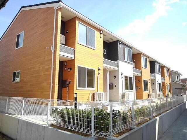 シャルマンIVの物件外観写真