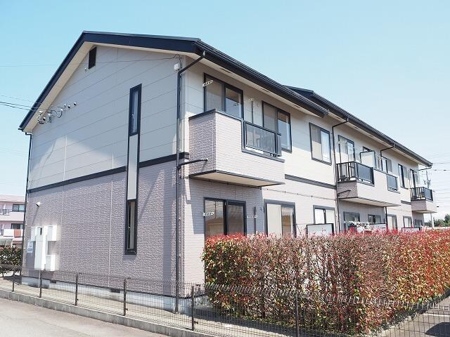 カーサ・グローリーの物件外観写真