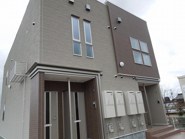 デスパシオの物件外観写真