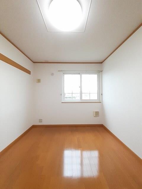 プルミエ・アムールIIの物件内観写真