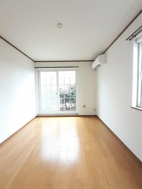 リバーサイド・ドリームVの物件内観写真