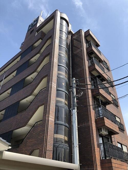 富山県富山市辰巳町１丁目の物件外観写真