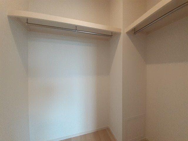 ウォーム・ガーデンＡの物件内観写真