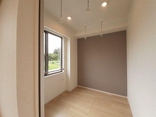 ウォーム・ガーデンＡの物件内観写真