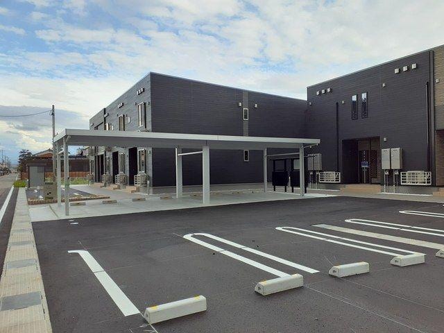 ウォーム・ガーデンＡの物件内観写真