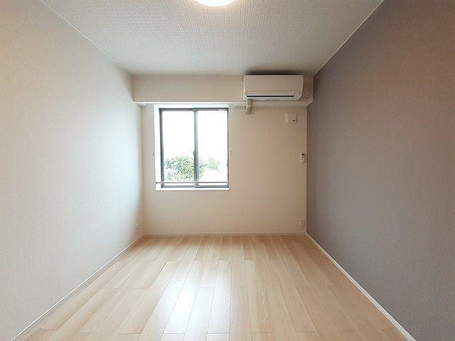 ウォーム・ガーデンＡの物件内観写真