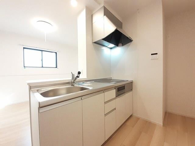 ヘリオス　ガーデンＢの物件内観写真