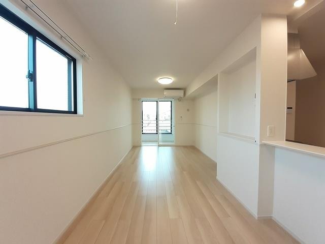 ヘリオス　ガーデンＢの物件内観写真