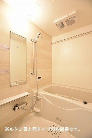 リヒトミューレの物件内観写真