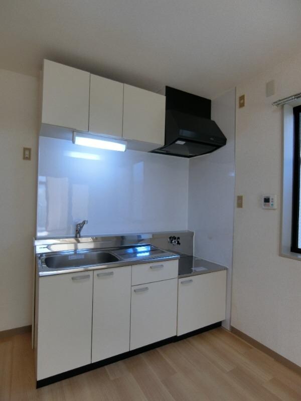 サンフローラ東町の物件内観写真