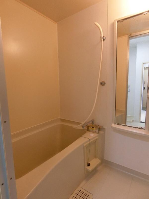 サンフローラ東町の物件内観写真