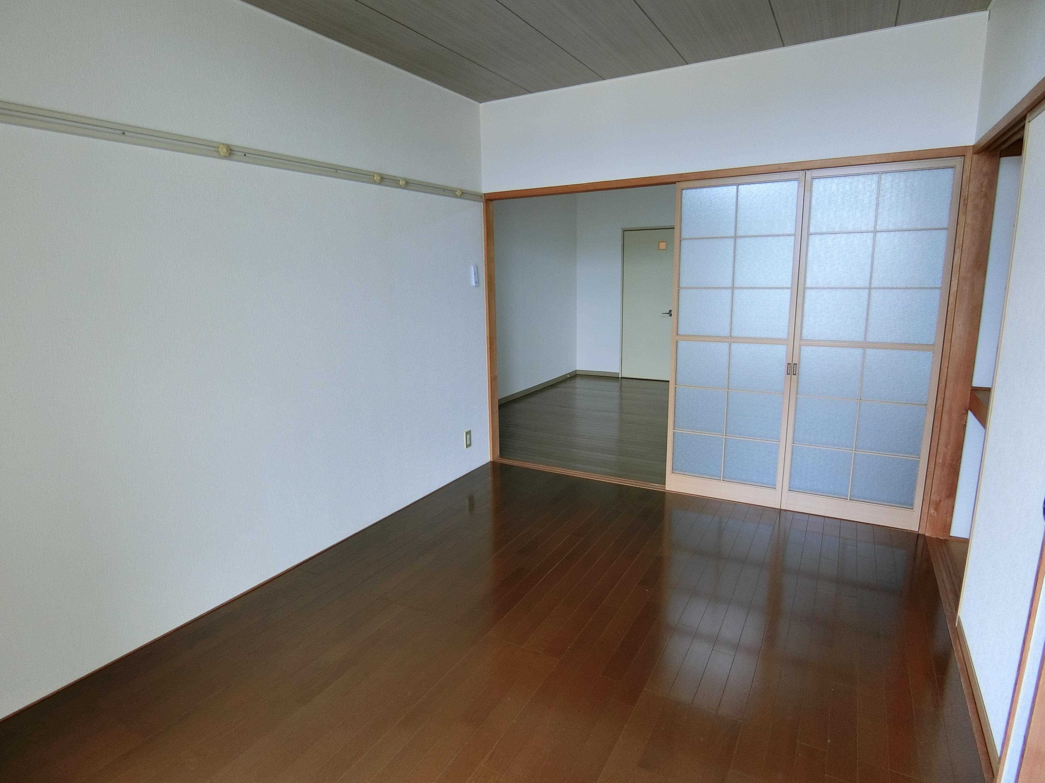 サンフローラ東町の物件内観写真