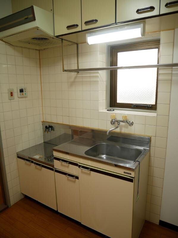 サンリッチ堀川小泉の物件内観写真