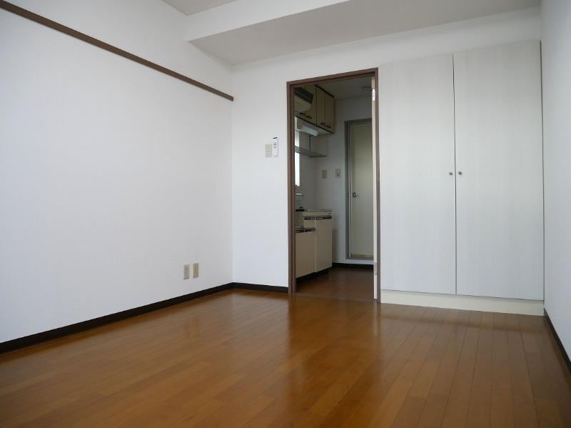 サンリッチ堀川小泉の物件内観写真