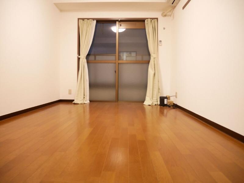 サンリッチ堀川小泉の物件内観写真