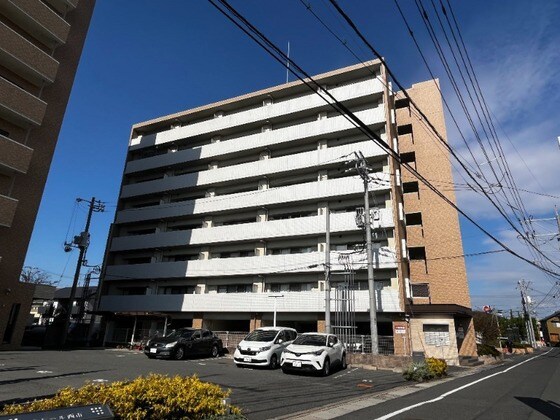 COCO西市の物件外観写真