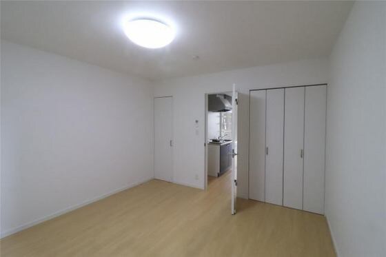 フルーリー中撫川Ｂ棟の物件内観写真