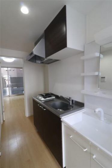 フルーリー中撫川Ｂ棟の物件内観写真