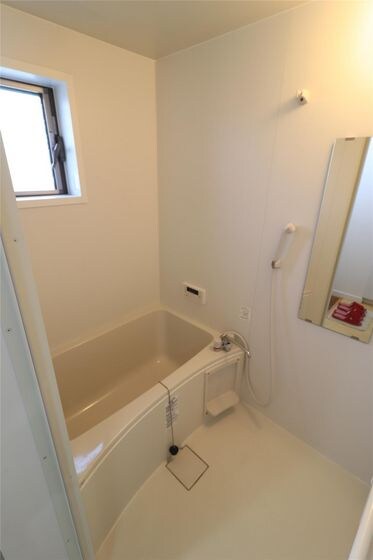 フルーリー中撫川Ｂ棟の物件内観写真