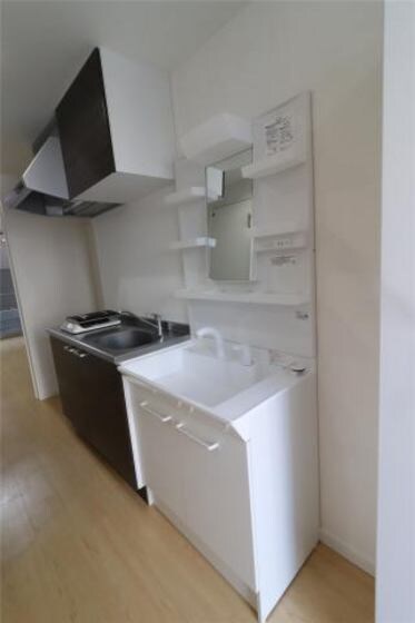 フルーリー中撫川Ｂ棟の物件内観写真