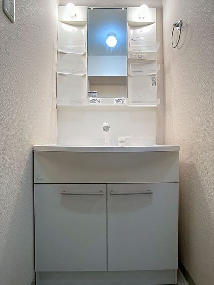 コロニアルリビング西島田ウエストタワーの物件内観写真