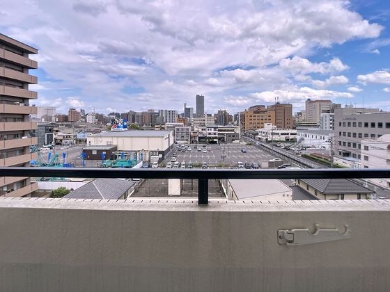 コロニアルリビング西島田ウエストタワーの物件内観写真