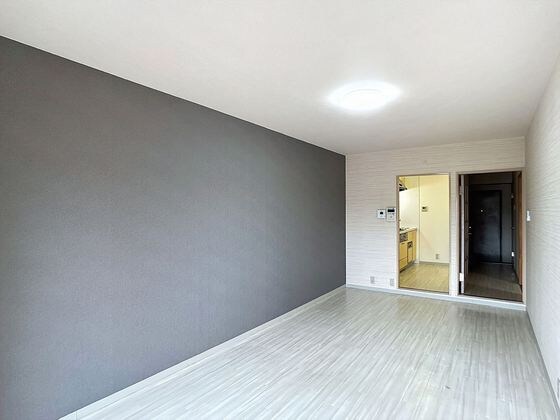 コロニアルリビング西島田ウエストタワーの物件内観写真