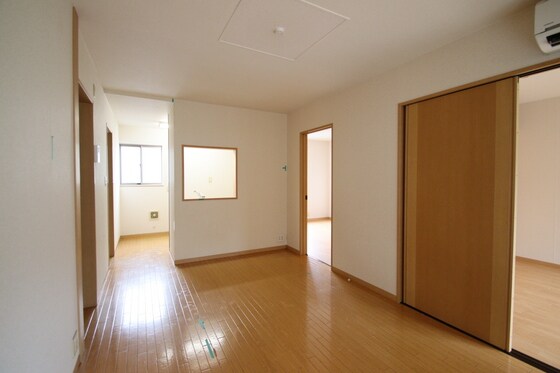 アロース牟佐の物件内観写真