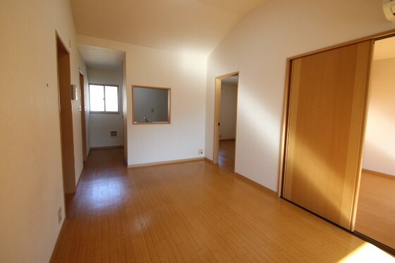 アロース牟佐の物件内観写真