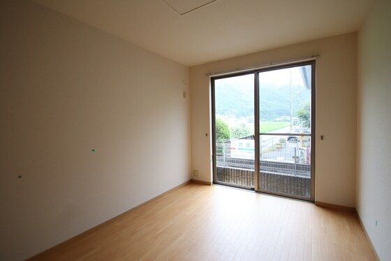 アロース牟佐の物件内観写真