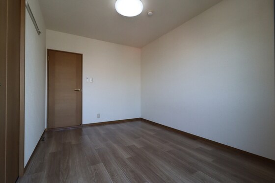 ラフィネ高柳の物件内観写真