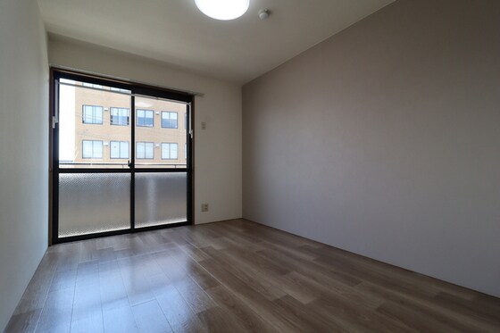 ラフィネ高柳の物件内観写真