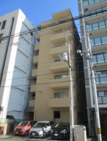 アーバン富田町の物件外観写真