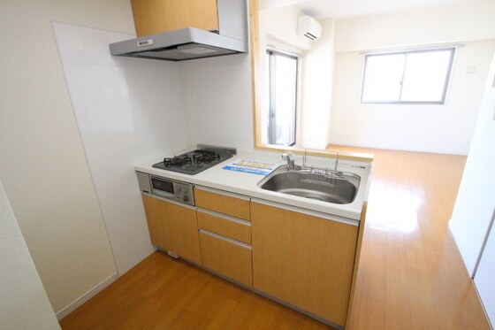 アーバン富田町の物件内観写真