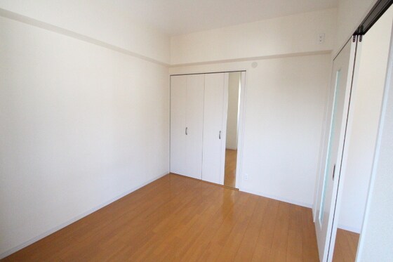 アーバン富田町の物件内観写真