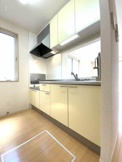 ラ・パルテール豊成 壱番館の物件内観写真