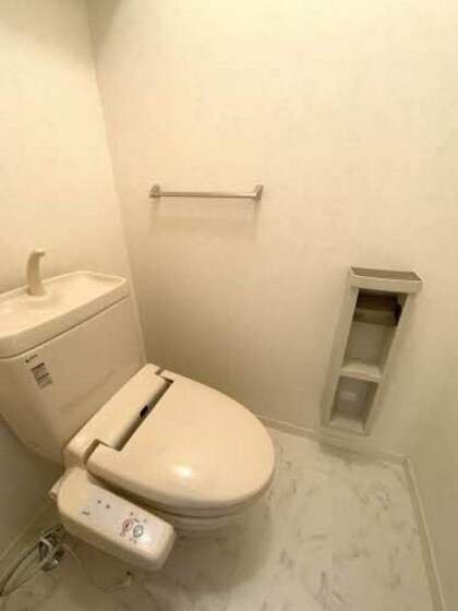 ラ・パルテール豊成 壱番館の物件内観写真