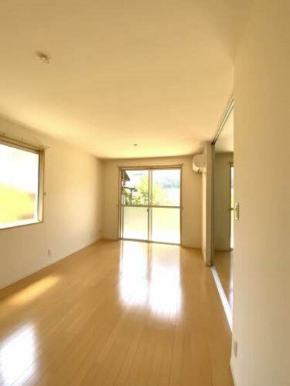 ラ・パルテール豊成 壱番館の物件内観写真