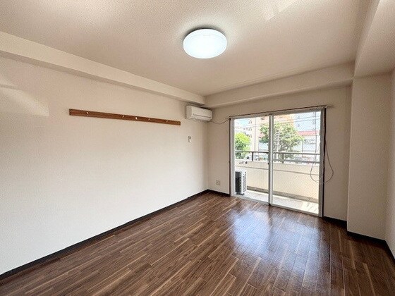 ローレル富町の物件内観写真