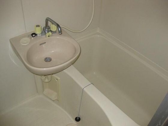 ロイヤルヴィラ下伊福の物件内観写真