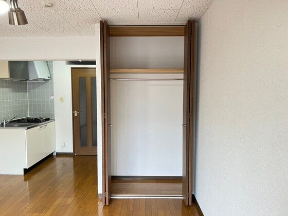 ロイヤルヴィラ下伊福の物件内観写真