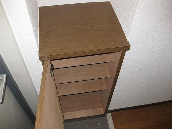 ロイヤルヴィラ下伊福の物件内観写真