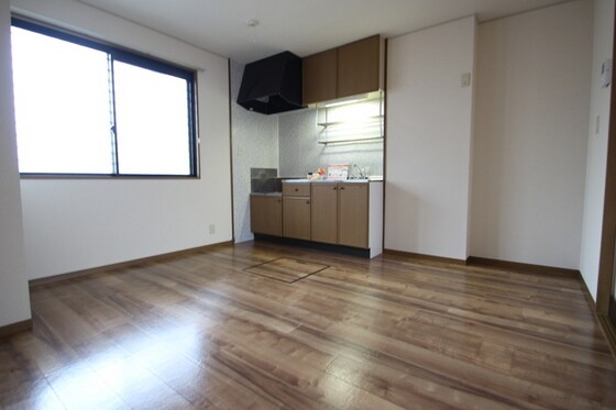 カサシオン高柳の物件内観写真