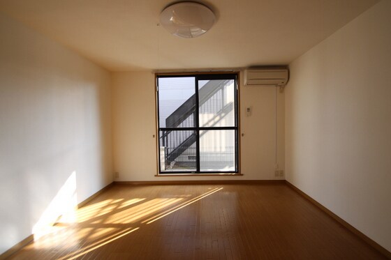 ピアチェーレ Bの物件内観写真